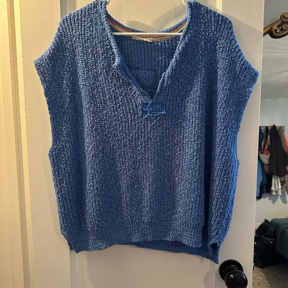 ILLA ILLA Blue V-Neck Sweater